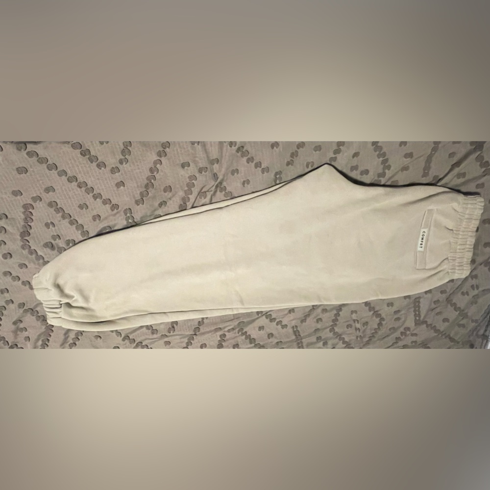 Women’s  Cream Pants